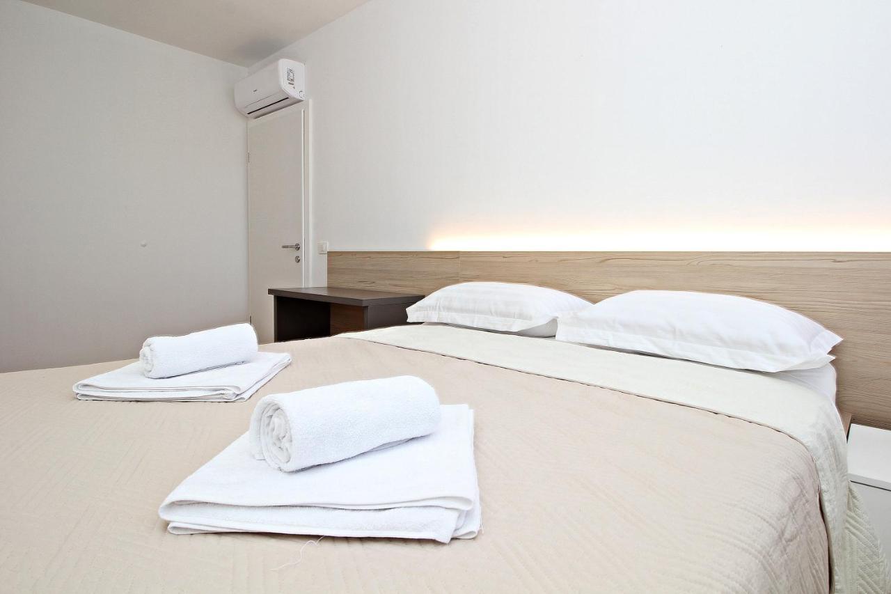 Blue Lagoon Apartments ซาดาร์ ภายนอก รูปภาพ